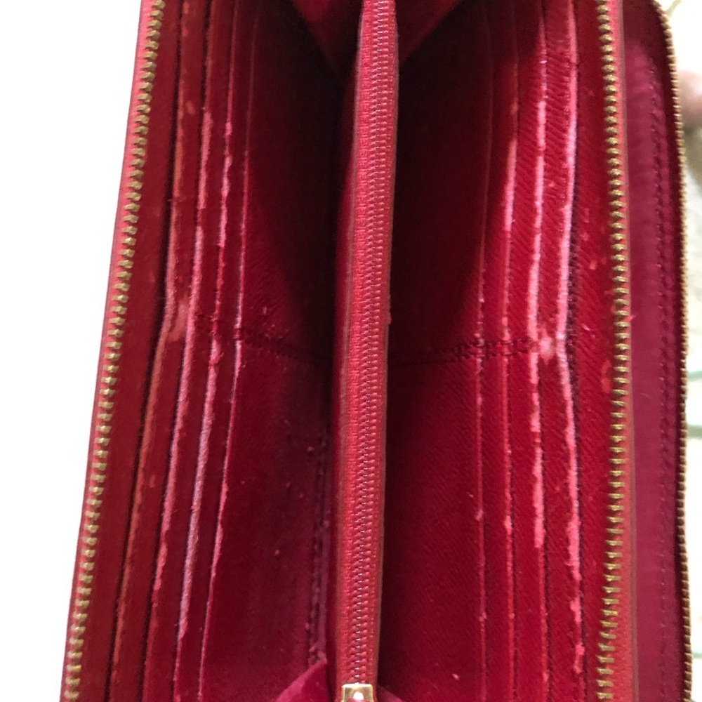 COACH Wallet - Picture 5 of 6